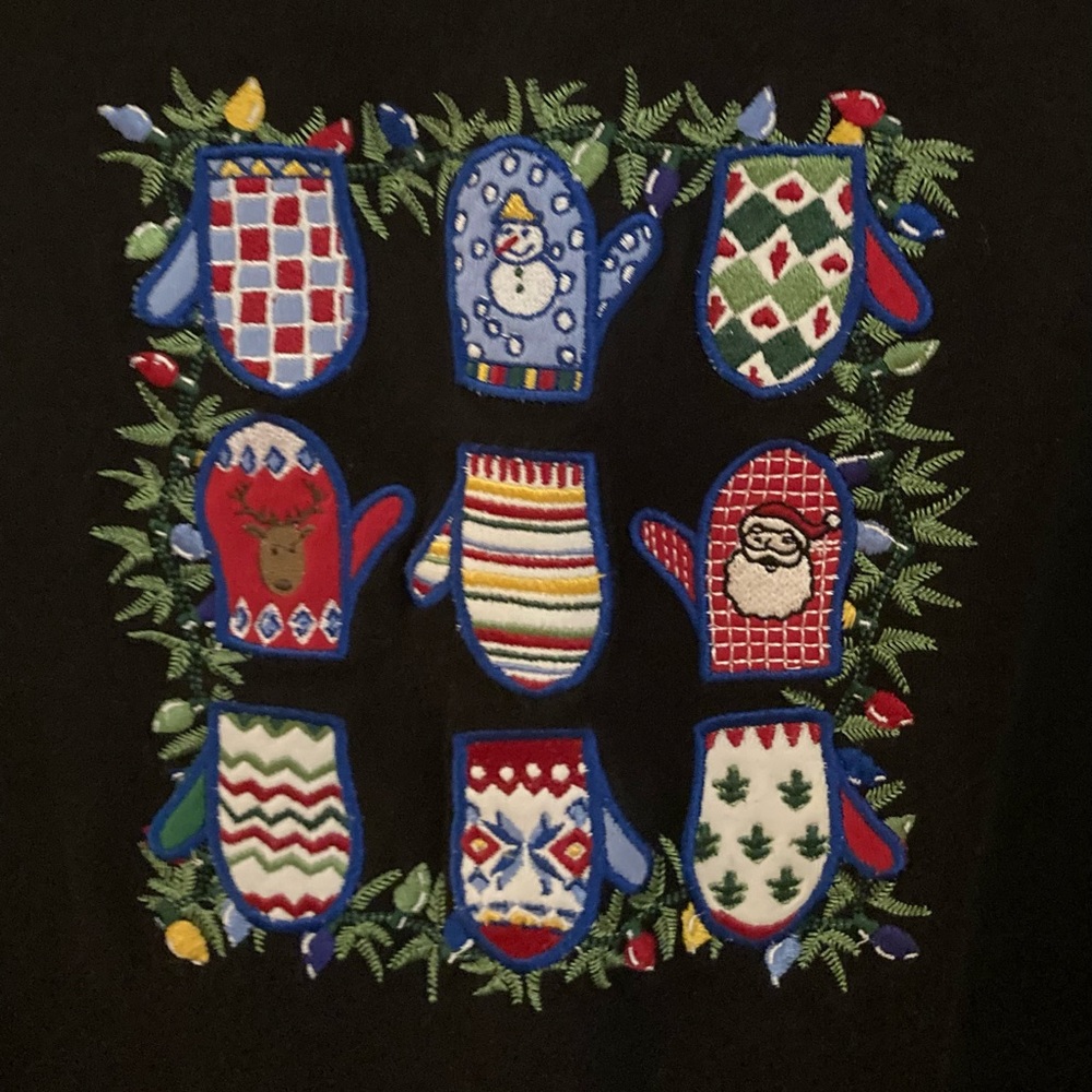 Westbound Christmas Mitten Patchwork Top - image 2